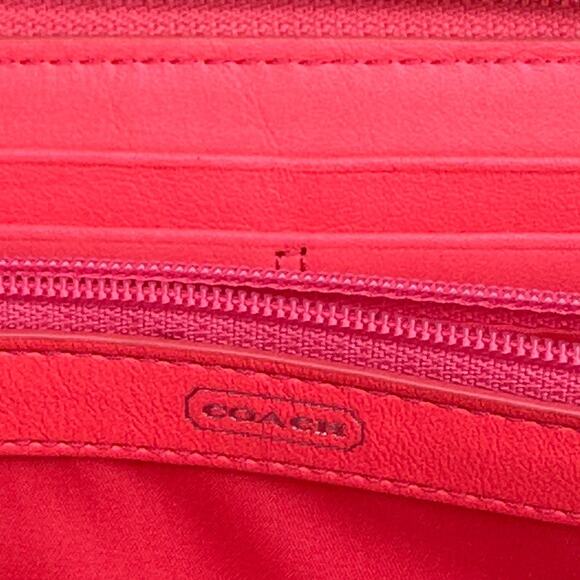 Coach Vibrant Coral Perforated Women's Wallet NWOT - Picture 10 of 12